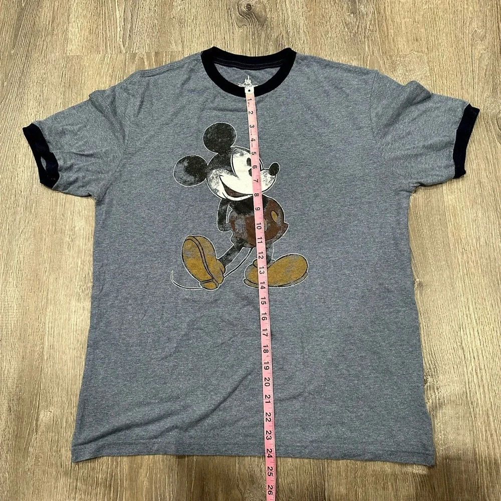 Disney Parks T Shirt Adult Medium‎ Gray Black Trim Original Mickey Mouse T-Shirt